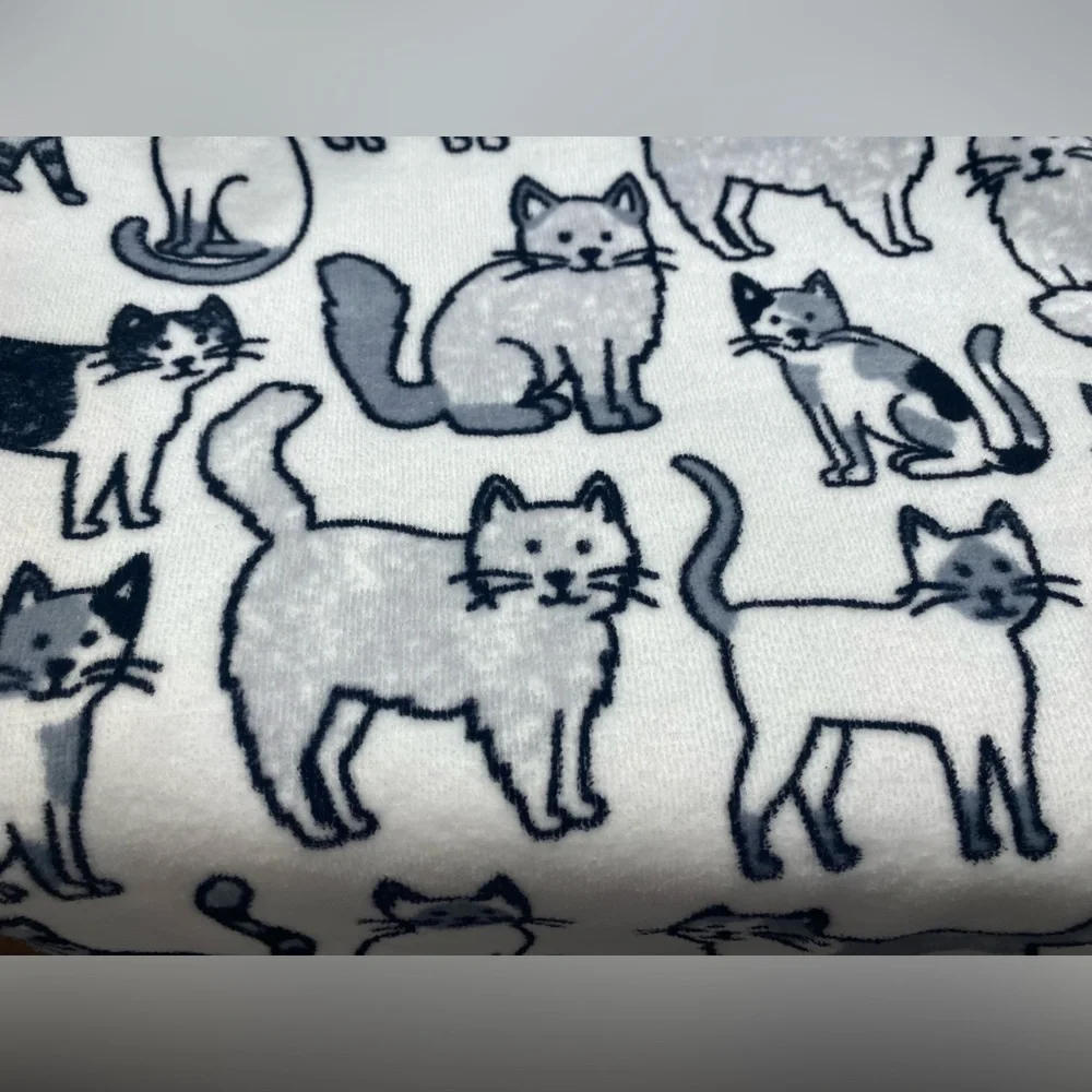 DC Designs ❤️ Ultra soft Cat pattern (2) Bath Towels set Black & White NWT